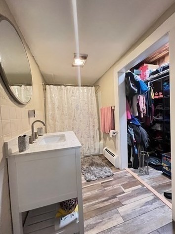 8 Pine St, Dudley MA  01571-3224 exterior