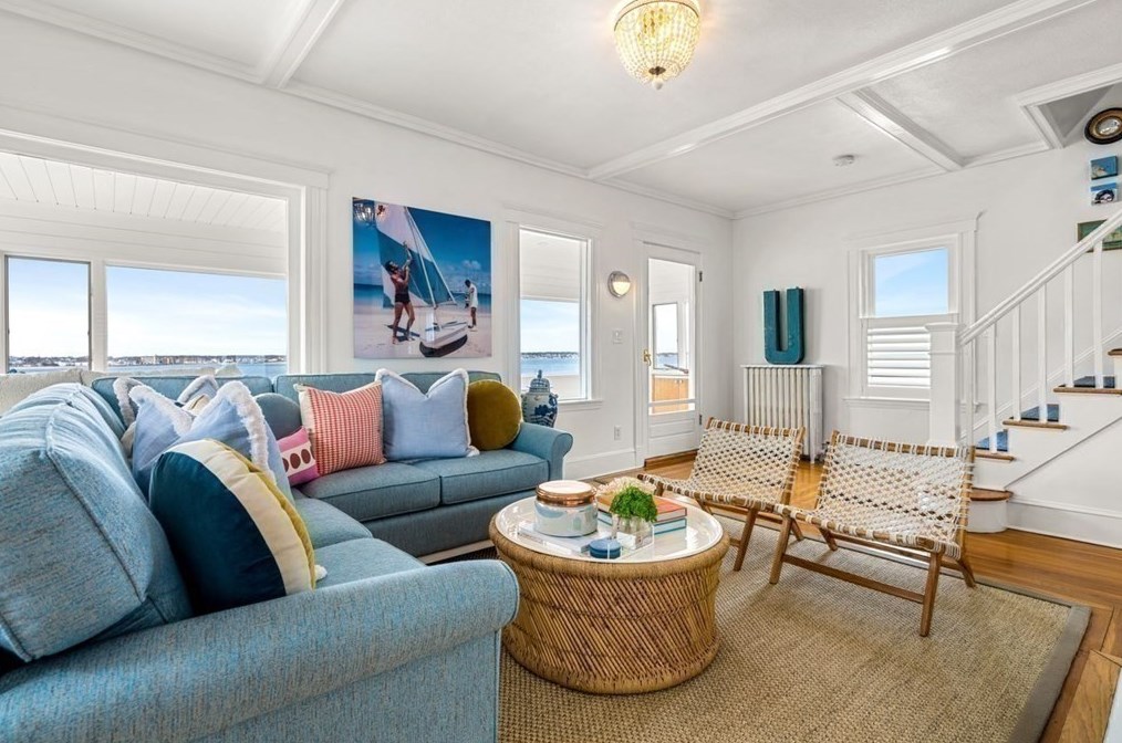 230 Wilson Rd, Nahant MA 01908-1058 exterior