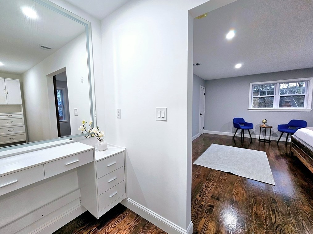 43 Duncan Dr, Hingham MA  02061-2043 exterior