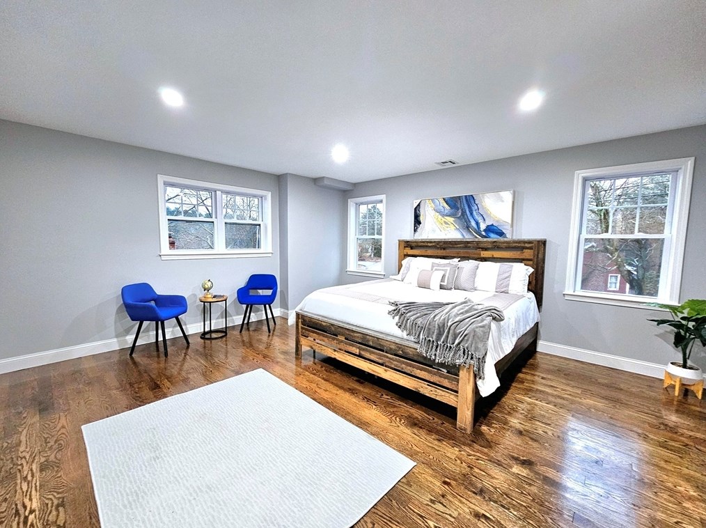 43 Duncan Dr, Hingham MA  02061-2043 exterior