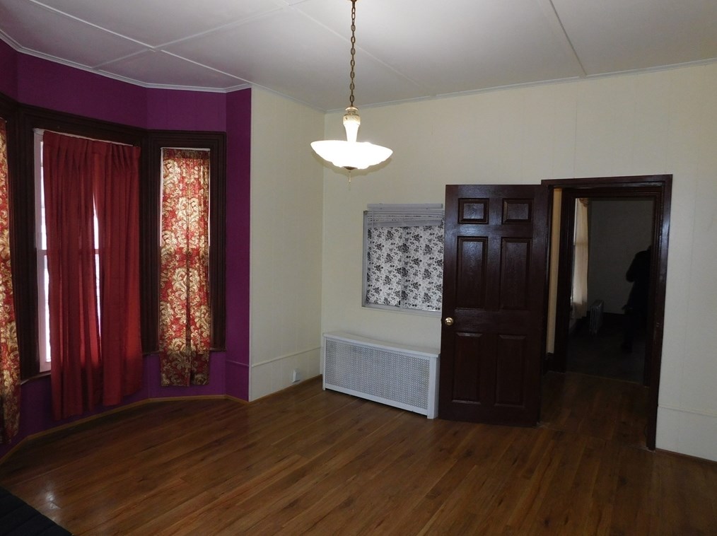 86 Hollingsworth St, Lynn MA  01902-3855 exterior