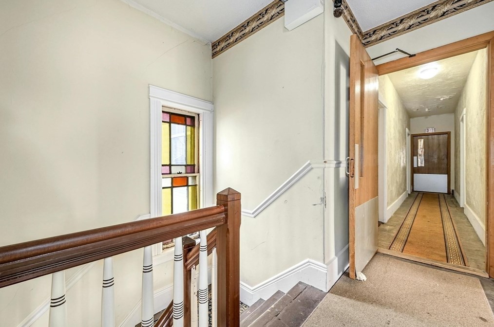 185 Vernon St, Worcester MA 01607-1190 exterior