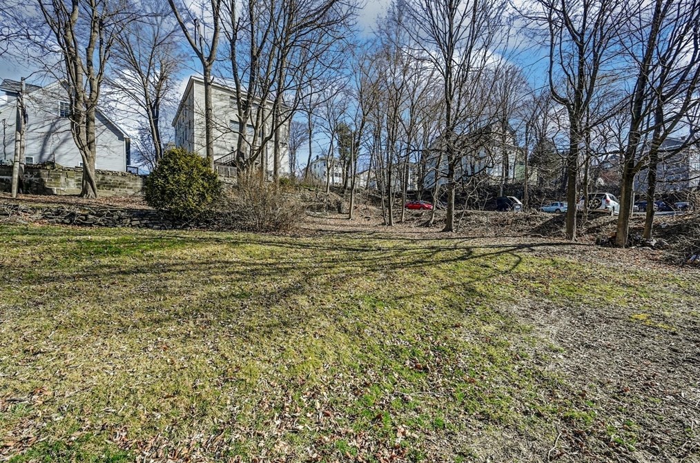 185 Vernon St, Worcester MA 01607-1190 exterior