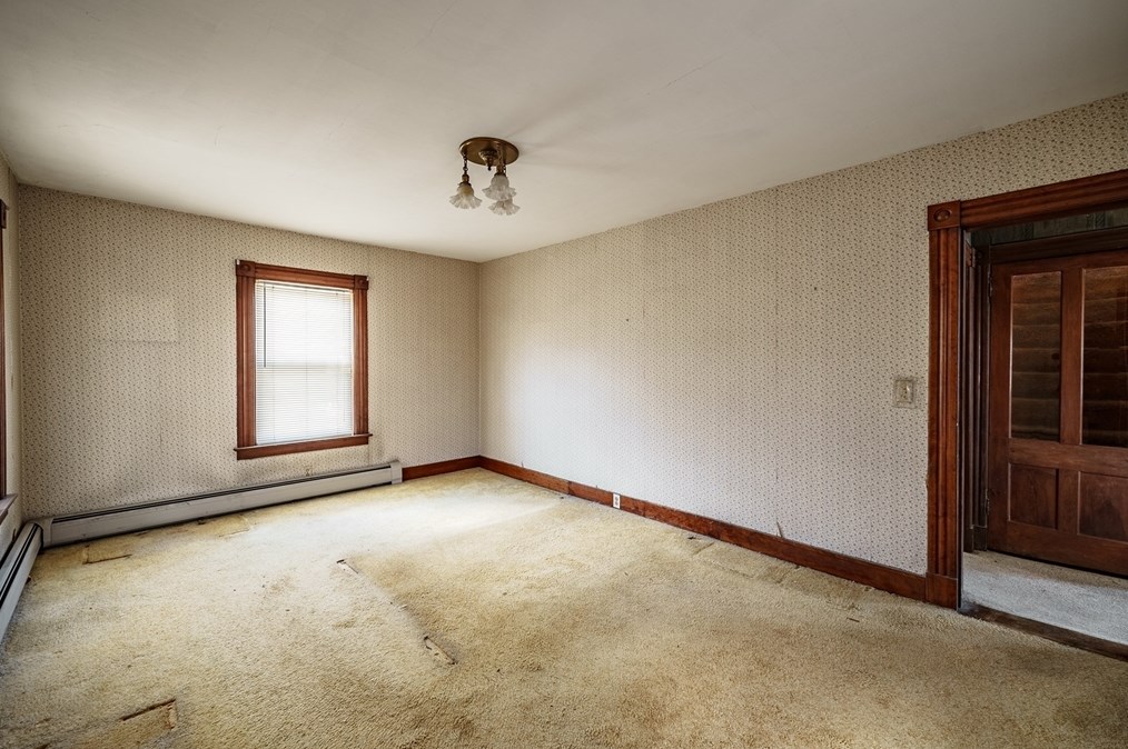 43 Parker Ave, Montgomery MA 01085-1518 exterior