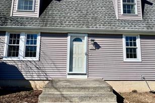 16 Vista Dr, Shrewsbury, MA 01545-2024