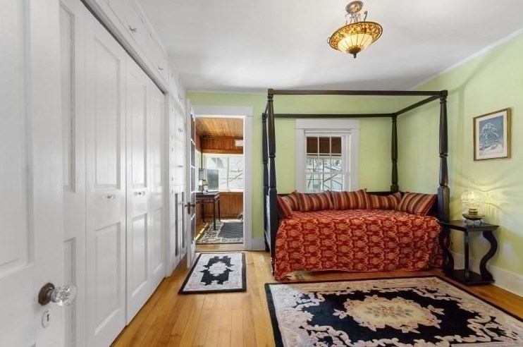 63 Highland St, Holden MA 01520-2526 exterior