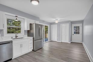 57 W Elm St - Photo 3