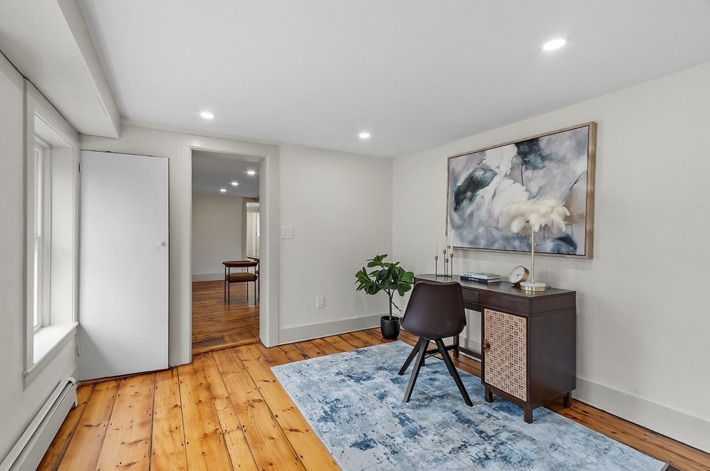 453 Main St, Northborough MA 01532-1671 exterior