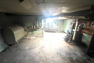 64 Broadway - Photo 27