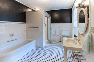 250 N Main St - Photo 21