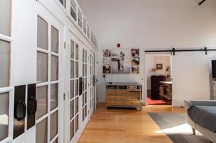 320 W 2nd St - Photo 13