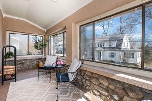 155 Walnut St - Photo 5