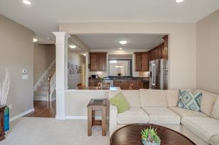 53 Kendall Ct, Bedford, MA 01730-1680