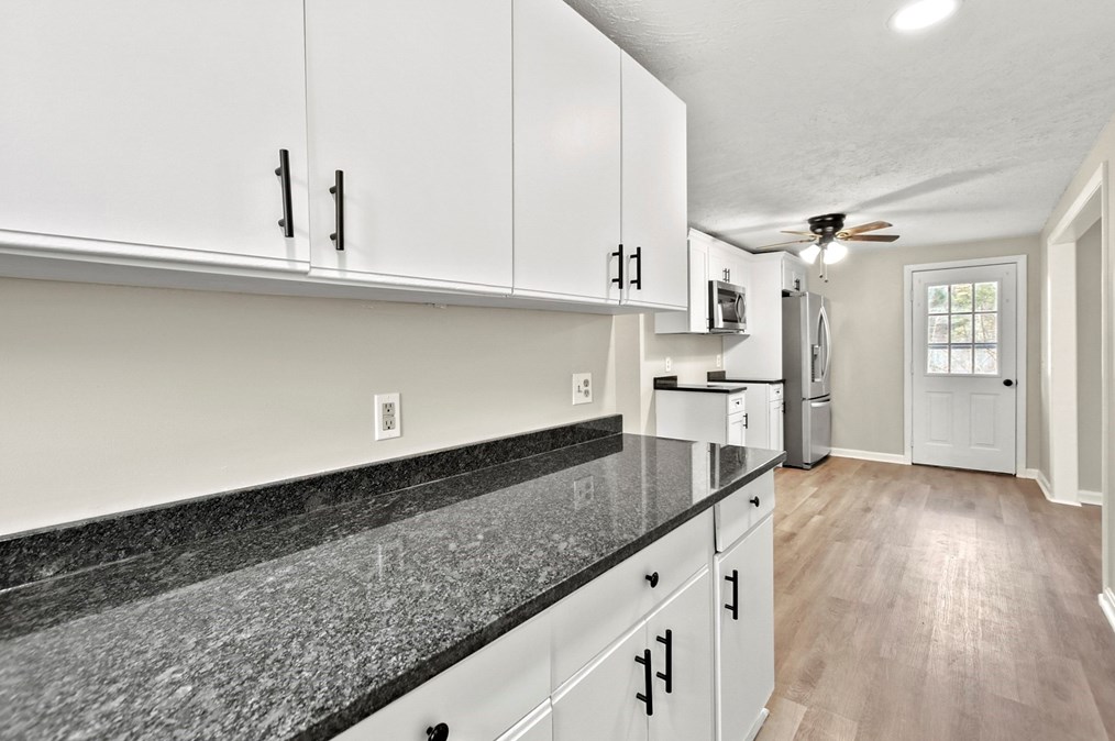 61 Byrd Ave, Royalston MA  01331-1067 exterior