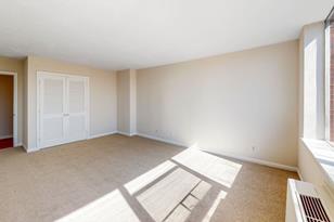 2 Hammond Pond Pkwy - Photo 11