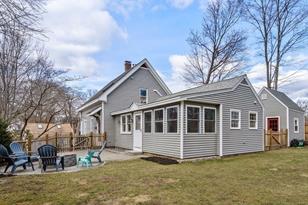 32 Purchase St, Framingham, MA 01701-4144