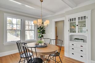 140 Harvard St - Photo 5