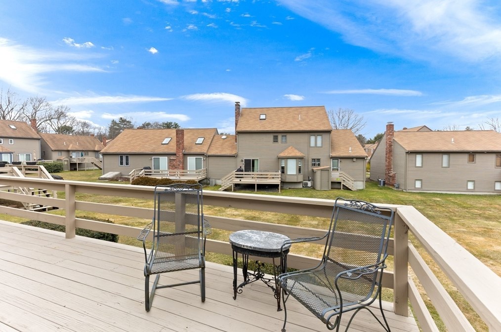 54 Copperwood Dr, Stoughton MA  02072-1439 exterior