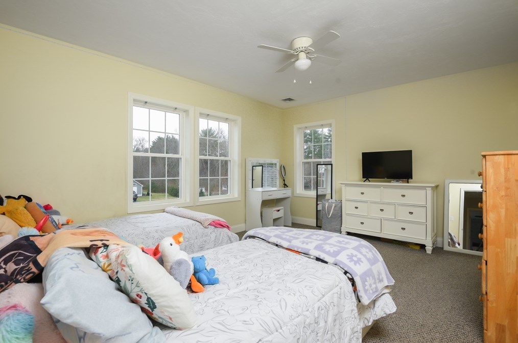 85 Christinas Path, Raynham MA  02767-1594 exterior