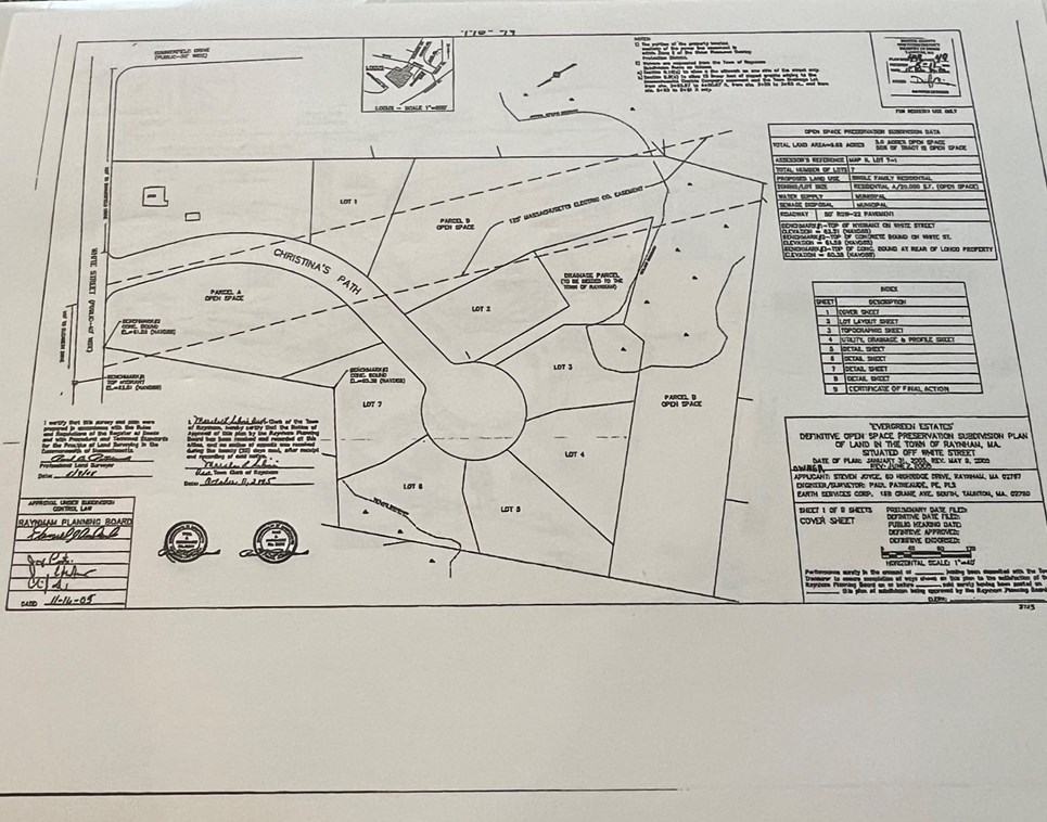 85 Christinas Path, Raynham MA  02767-1594 exterior