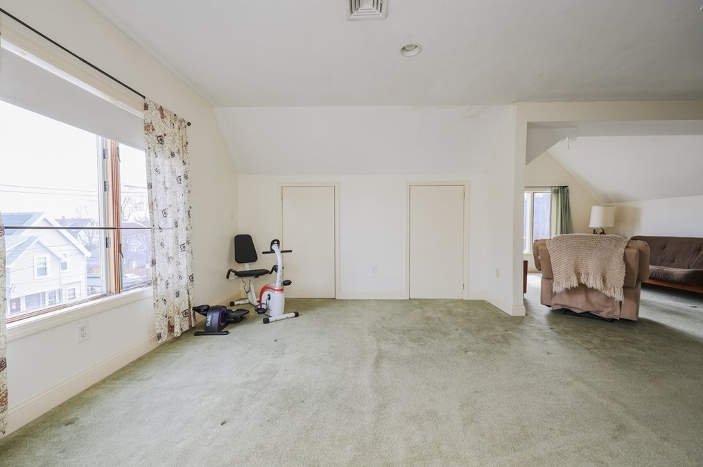 71 President St, Lynn MA 01902-1567 exterior