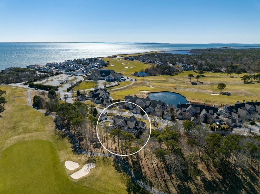 11 Vineyard Reach, Mashpee MA 02649-4178 exterior