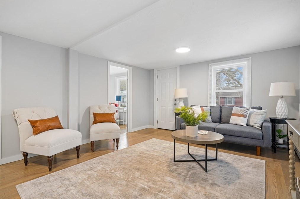 6 Belle Rd, Pembroke MA  02359-2440 exterior