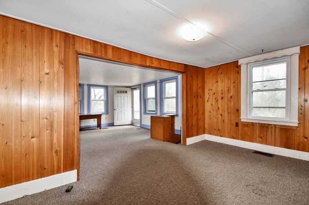 502 Bourne Rd, Plymouth MA  02360-2812 exterior