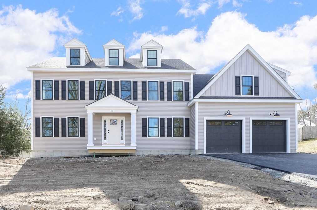 17 Emerson St, Natick MA  01760-1818 exterior