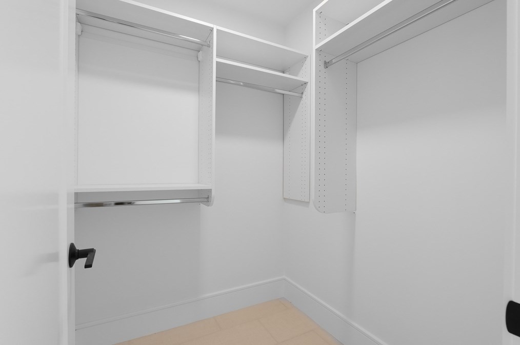 17 Emerson St, Natick MA  01760-1818 exterior