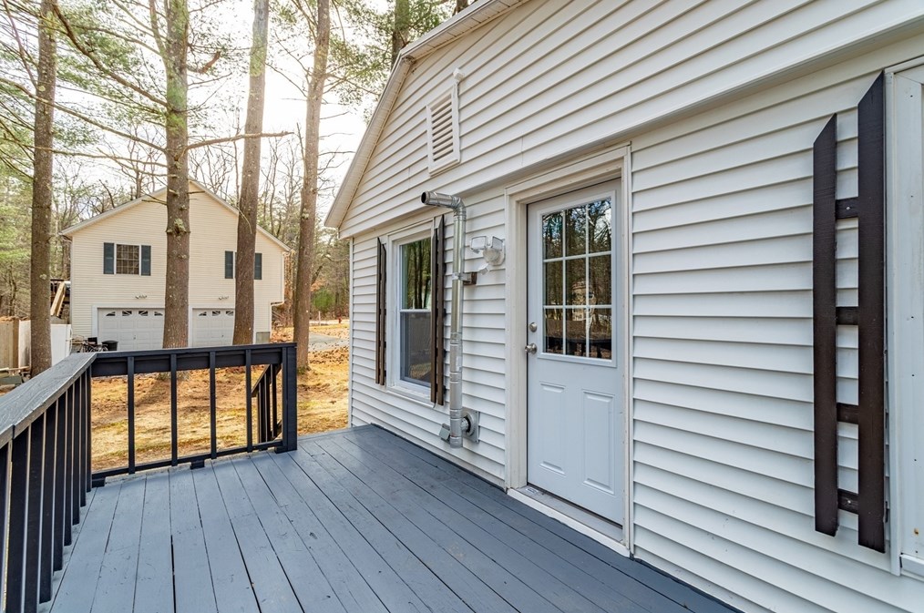 568 Harvard Ave, Royalston MA  01331-3010 exterior