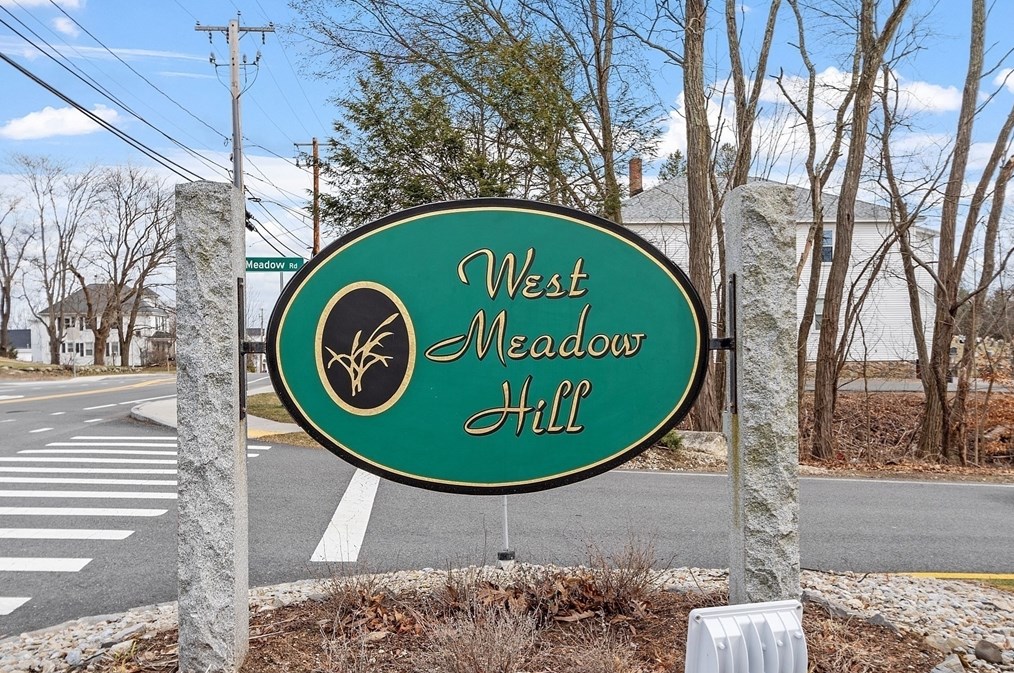 47 Littlefield Ct, Haverhill MA 01832-1170 exterior