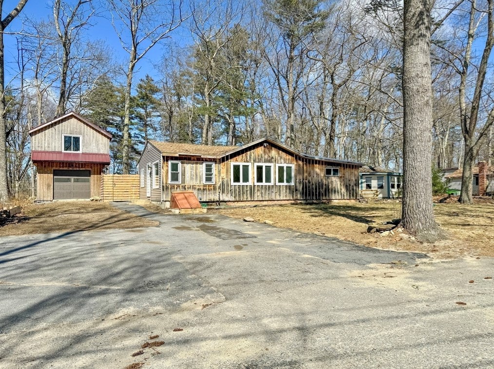 15 Wood Path, Ashburnham MA 01430-3021 exterior
