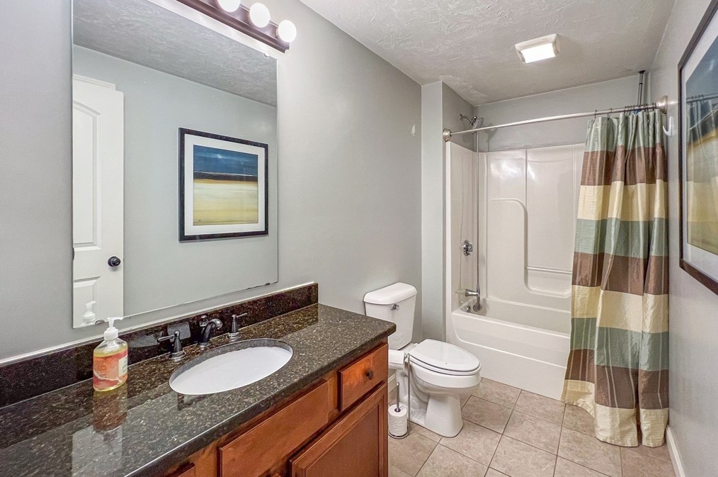 67 Garrison Ave, Worcester MA 01606-1615 exterior