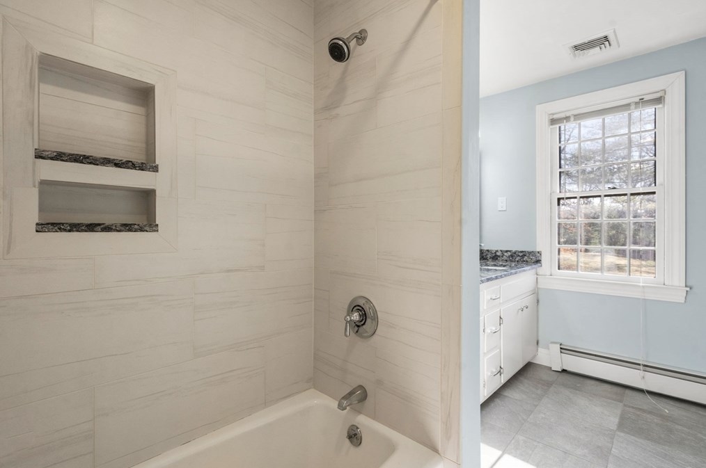 35 Forest St, Sudbury MA  01776-2205 exterior