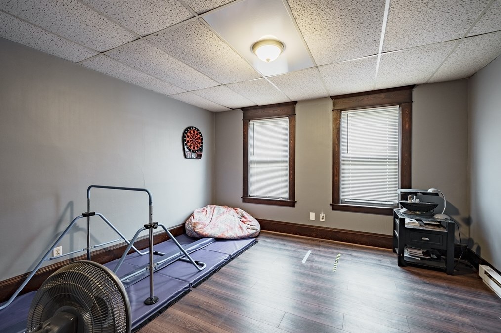 578 Springfield St, Chicopee MA 01013-2853 exterior