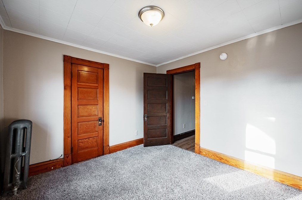 578 Springfield St, Chicopee MA 01013-2853 exterior