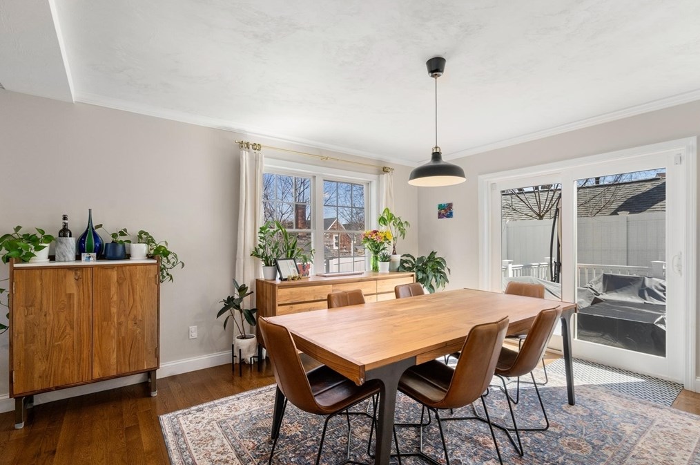 17 Plymouth St, Canton MA  02021-2927 exterior