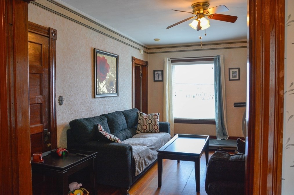 220 Front St, Winchendon MA 01475-1555 exterior