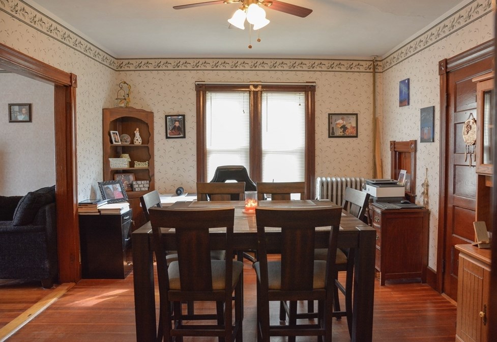 220 Front St, Winchendon MA 01475-1555 exterior