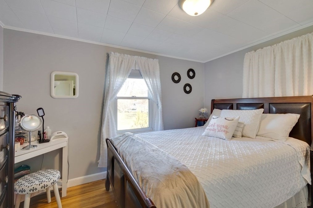 246 Purchase St, Milford MA  01757-3801 exterior