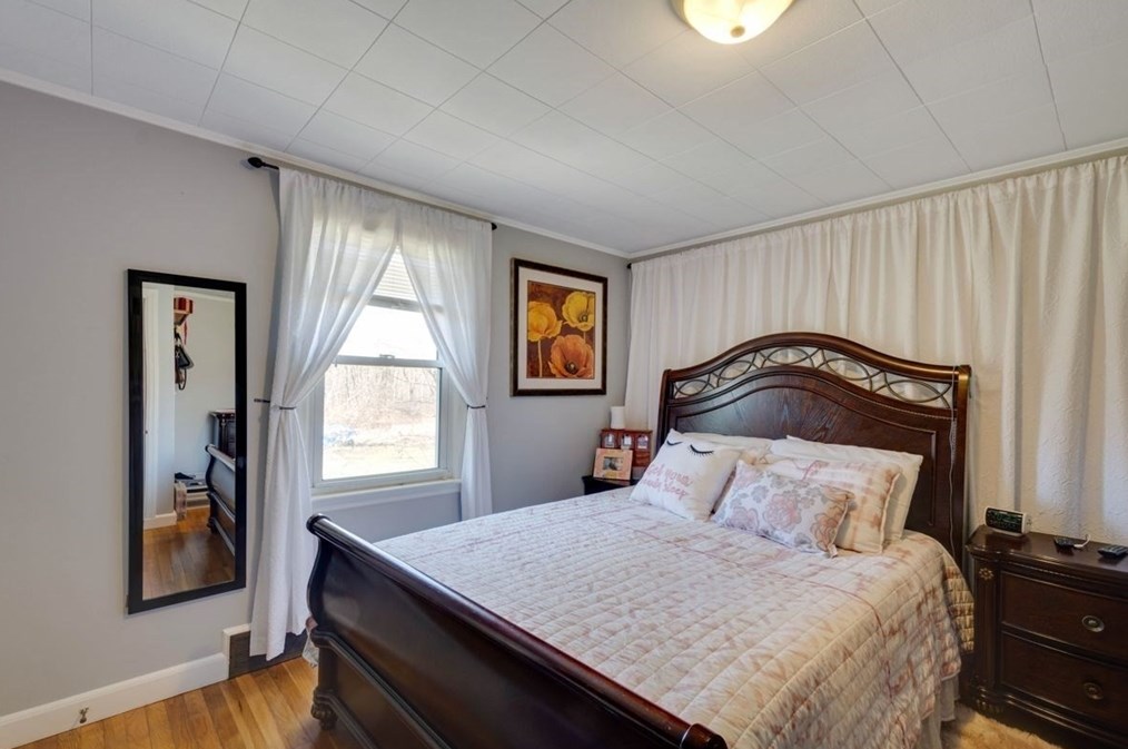 246 Purchase St, Milford MA  01757-3801 exterior