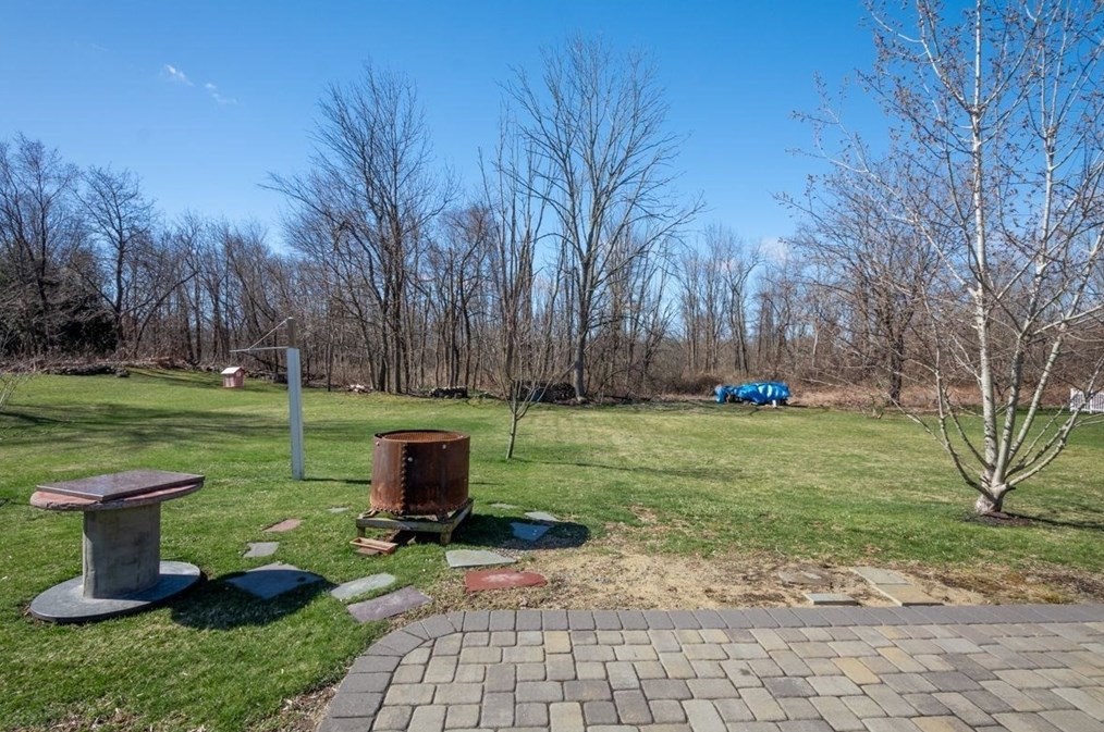 246 Purchase St, Milford MA  01757-3801 exterior