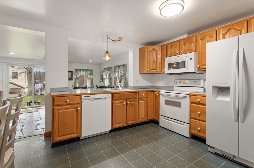 478 Central St, Saugus MA  01906-3745 exterior