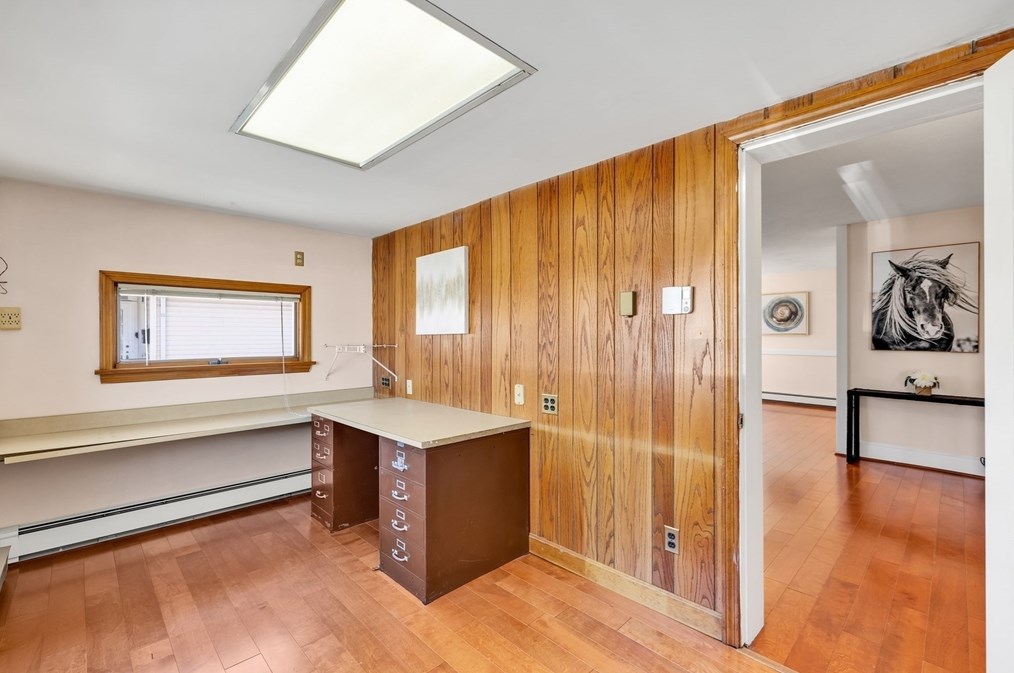 36 Thayer Rd, Belmont MA 02478-5049 exterior