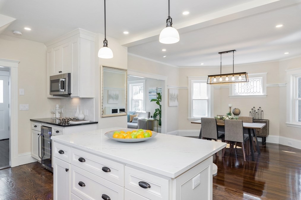 23 Doncaster St, Boston MA  02131-4609 exterior