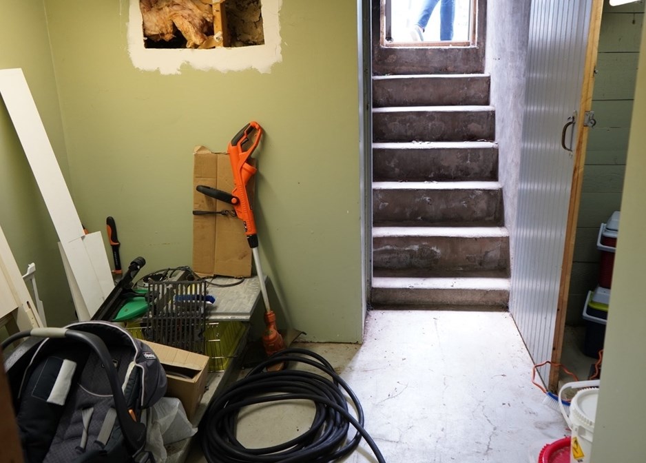 59 Whitney Ave, Lowell MA 01850-1322 exterior