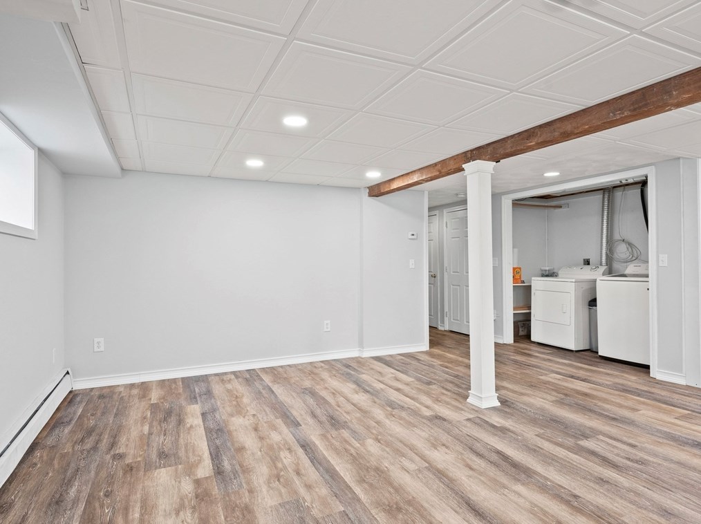 865 Shawsheen St, Tewksbury MA  01876-2342 exterior