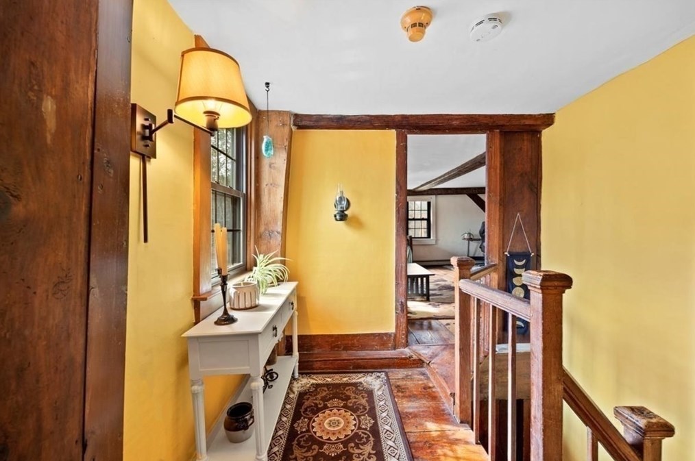 355 Pleasant St, Raynham MA  02767-1673 exterior