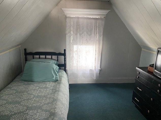 16 Brentwood St, Malden MA 02148-4735 exterior